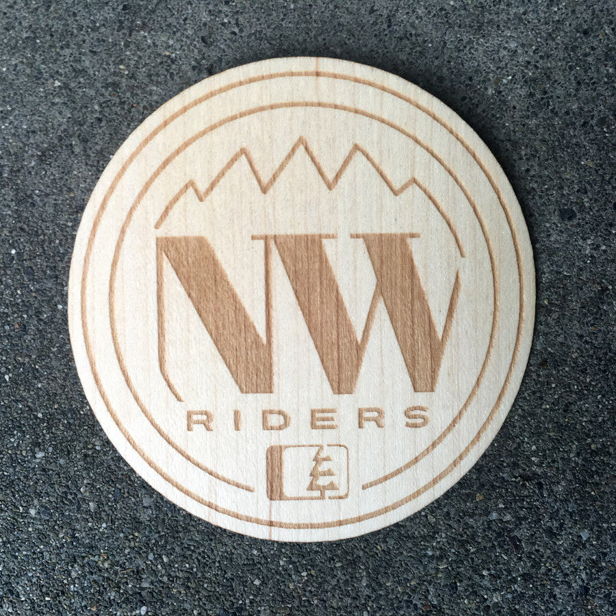 NW Circle Wood Sticker Maple